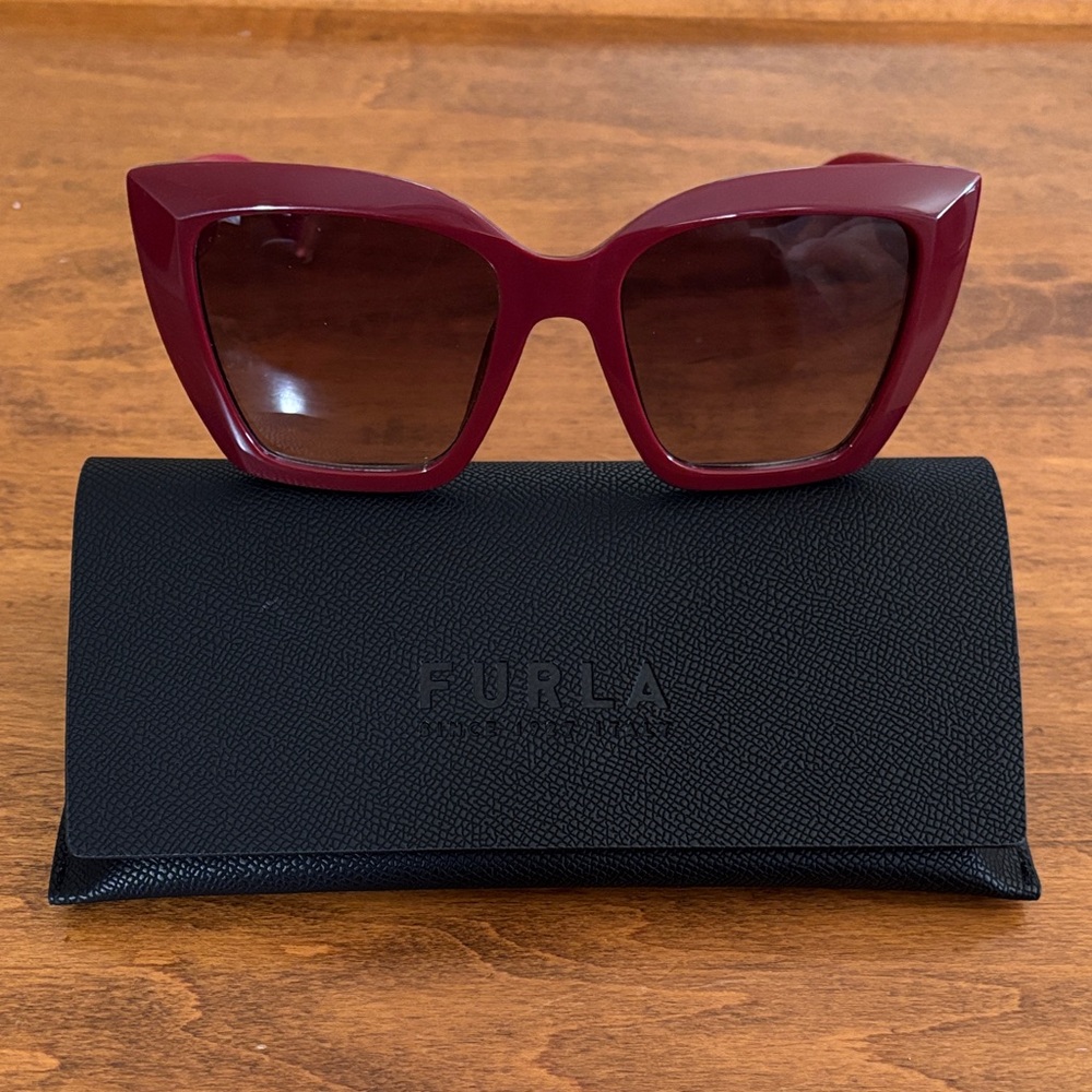 New in case Furla Women's Burgundy Cat-Eye Oversized Sunglasses